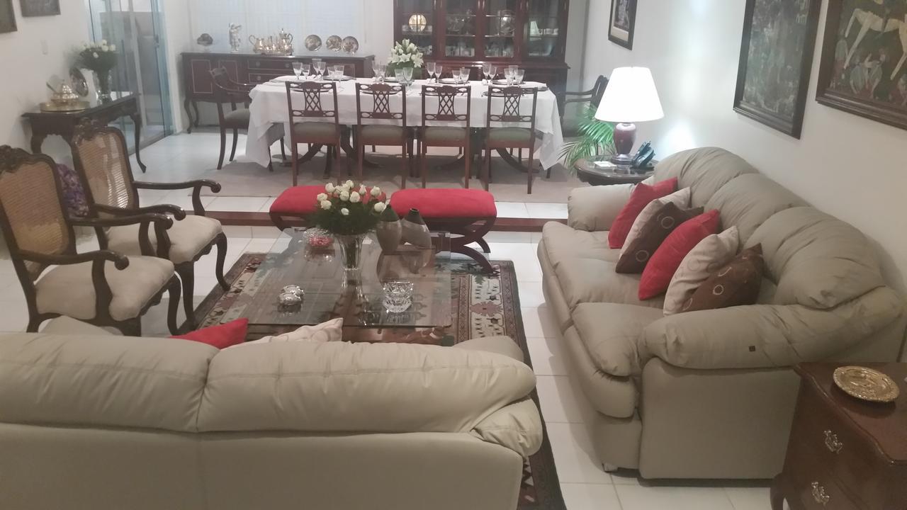 Casa De Leny Cerca De La Feria Exposicion Apartment Santa Cruz de La Sierra Bagian luar foto